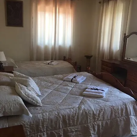 Traditional Palace House Loukia's Pachna